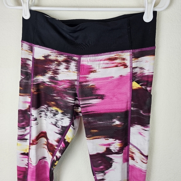 Lululemon Speed Tight IV Full-On Luxtreme Pigment Wind Rumble Print Size 6 - Picture 3 of 10